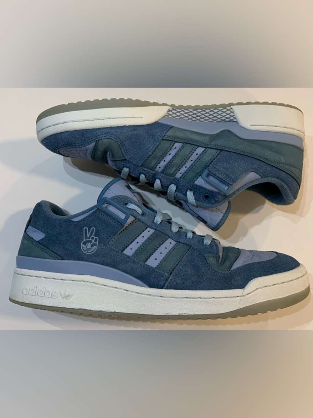 Adidas Forum Low Ambient Sky
